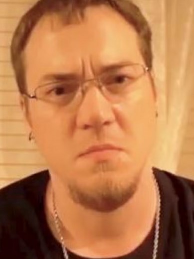 Daddyofive is BACK on YouTube?! Full video on my YouTube Channel! #DaddyOFive #familyofive #themartinfamily #sloan #sloanhooks