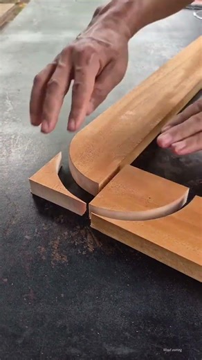 The procces Cutting and installation Wood connect