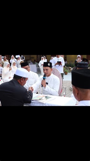 Dengan penuh rasa dukacita,Kami Izzat Pawana merakamkan ucapan takziah atas pemergian Ibunda Pieya.Semoga Allah SWT mencucuri rahmat ke atas rohnya dan mengurniakan ketabahan kepada seluruh keluarga.@PIEYAKHAN @P A I H G E R A M🤡