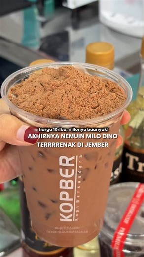 TEMAN KULINERANMU | FITRI on Instagram: "@kopi_bersaudara_jember udah ada milo dinooooo 🦕 Yes yessss, aku kecintaan sama kopi milo mereka, sekarang ada menu baru lagi si milo dino ini YANG ENAKKKK DAN MURAHH🙂‍↔️✨ Ada 2 menu baru lainnya si blue curacao sama honey americano yang menurutku ini oke juga kok! 🙌🏻 Cusss yg bingung mau beli minuman seger-seger atau kopi-kopian murah tapi rasanya premium, BISAA KESINI YA! 🥳 📍Kopi Bersaudara ✅Ruko Java Square, Sebelah SMP 3 Jember ✅Jl Sumatera, Seb