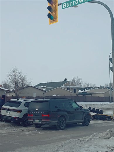 🚨 Accident Alert – Keewatin & Burrows 🚨 A traffic pole is down on the northbound lanes after a 3-car collision. Traffic is heavily backed up in the area. Avoid the intersection if you can! #WinnipegTraffic #AccidentAlert #TrafficUpdate #DriveSafe #KeewatinBurrows