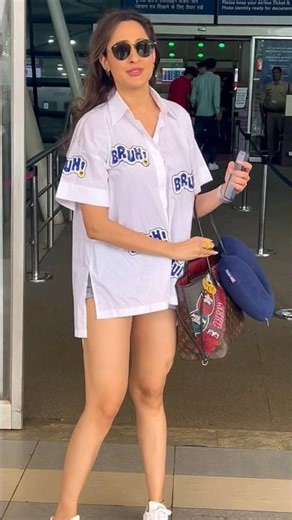 Pragya Jaiswal spotted at the airport