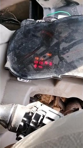 Chuho 🐀 Ne Innova Ki Wiring Kha Li 🔥 Gadi Start Nahi Ho Rahi Dtc Code B279A Short s #/ Viral # Video