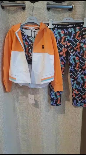 Da Brums sono partiti i saldi tutta la merce primavera estate al 50%#abbigliamento #brums #viral #viralvideo #fyp #fup #foryoupage #soloperte #perte #saldi