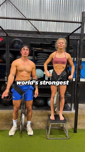Who can hang the longest?? Full video with Brodie and her family @jb_figure @mf.mindset live on my YT! | Jesse James West