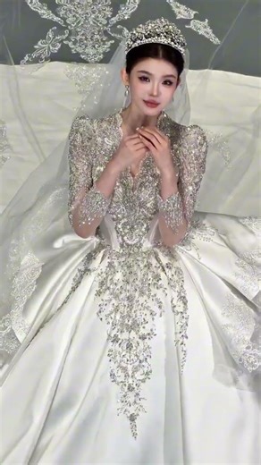 Elegant lace satin ball gown rhinestones wedding dress #vestidodenovia #bridaldress #bride