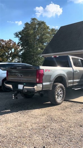 Deleted and Tuned 6.7 Powerstroke Start up and Rev #powerstroke #fordtrucks