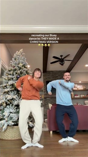 Cost n' Mayor Dance to the Bluey Christmas Theme Song! 💙 🎄 | Bluey