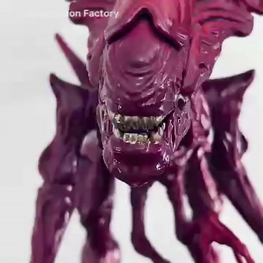 Alien Xenomorph Queen stop motion short.