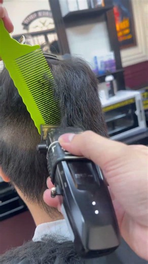 Easy Overcomb vertical technique #usashorts #barberia #haircut