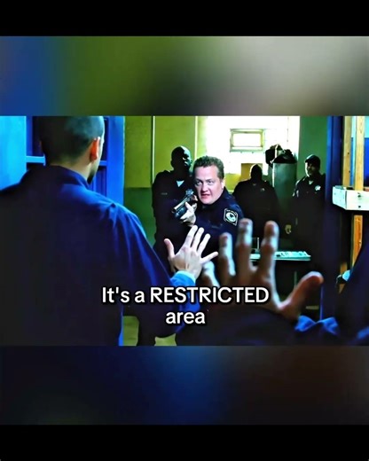 Almost Caught Escaping 😳 | Prison Break S1E8 #shorts