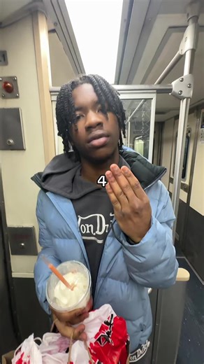 #four #fore #far #4 #foure @Mally💫