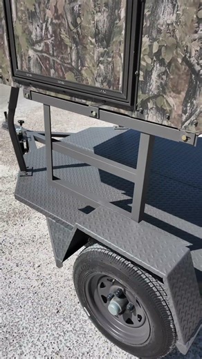 7-Foot Views on Wheels: The MB Ranch King Economy Trailer Deer Blind