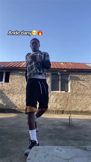 ladany ladany an dedany#100k #challenge #views #fyyyyyyyyyyyyyyyy #viralvideos @ti_Kenny_bon_heat🐐🌴 @Calibous On Top 🤡🌴 @neg vilaj la okap 27sep @Amsterly On fire🥷🏾❄️ @Lekwe On Top 🤡🌴 @Lele On Top 🤡🌴