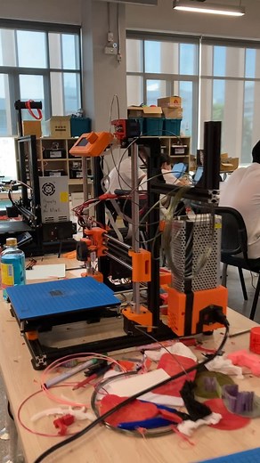 KMIDS 3D Printing Class: Our students have learned and developed many skills during this project, using a program called Ultimaker Cura which slices and creates multiple layers, enabling us to 3D print it.👍 | KMIDS