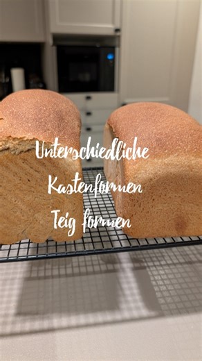 Irina Wachholz on Instagram: "Zwei Methoden Toastbrot-Teig für eine Kastenform zu formen Unterschiedliche Kastenformen: Die eine ist länger, die andere etwas kürzer und breiter. In diesem Video zeige ich zwei meiner Methoden, wie ich einen Teig für eine Kastenform forme. Hier handelt es sich um einen Weizenteig für Toastbrot. Dieser ist relativ weich und lässt sich mit geölten Händen sehr gut in Form bringen. Die Arbeitsfläche wurde vorher ebenfalls hauchdünn eingeölt Wichtig: den Teig immer mit