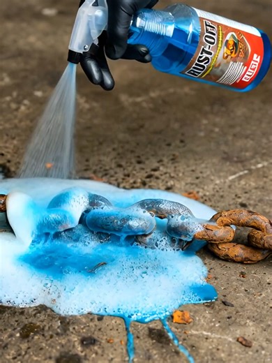Extreme Rust Removal on a Steel Chain (Thick Rust Scale!) #Rust #Spray #Satisfying