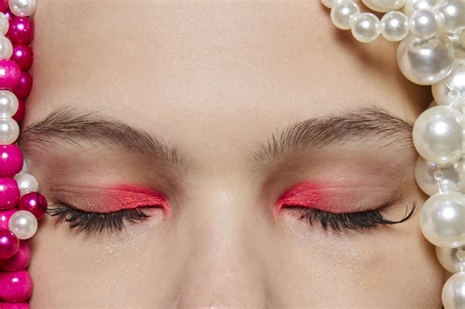 Focus make-up: le tendenze trucco che domineranno il 2023 secondo le passerelle