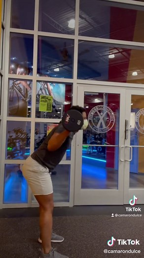 Black Men with Cute Bubble Butt: Tall Black Man Ass Opening and Closing