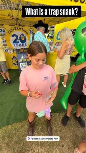 What is a Trap Snack? Find out at the @pensacolafair #catcountry987 #pensacolainterstatefair | Cat Country 98.7