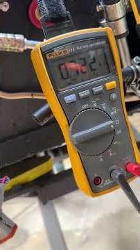 Troubleshooting a bad connection in the wiring harness using the #Fluke #pro3000 and a Fluke #meter.