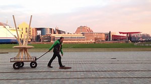 Et pendant ce temps, ça avance à la Halle aux sucres pour la scénographie de l'exposition sur Simone et Lucien Kroll ! | Collectif Etc