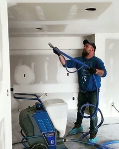 16K views · 227 reactions | The #graco TexSpray RTX sprayers are designed to spray a wide range of textured finishes, from knockdown to popcorn. KS Drywall uses his RTX 5000 to make quick work of this knockdown job. ・・・ Just picked up a new Graco RTX5000 texture sprayer today and holy buckets, it is definitely worth the money! #graco #gracortx5000 #gracoRTX #knockdown #texturespray #basementremodel #sherwinwilliams #ksdrywall | Graco Inc. | Facebook