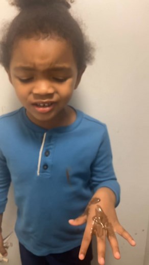 Fake poop challenge 🤣🤣🤣 I cut it short due to me laughing (its Nutella ) #fypchallenge #poopchallenge #viralreelschallenge2025viralreelschallengejaiviralreelschallengeviralreelschallenge #vuralreelsvideo a | Dominique Bigham