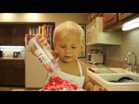 Cutest 2-Year-Old Cake Baker || VIralHog