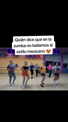 Bailando al Estilo Mexicano en Zumba | Los Wiri