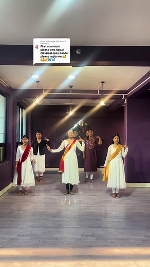 Semi-Classical Dance Choreography in Nepal
