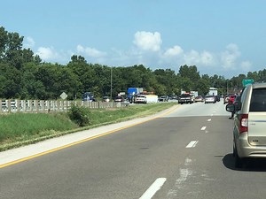 Car crash causes traffic on Highway 41 in Henderson