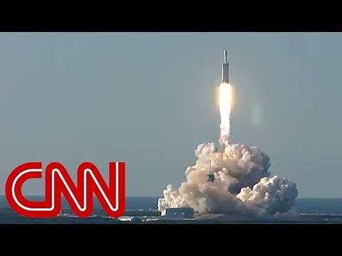 See SpaceX's Falcon Heavy rocket land all 3 boosters for the first time