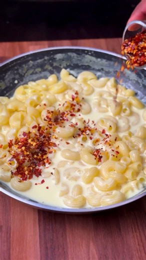 Creamy Butter Pasta in 5 Minutes 😍🔥 Easy & Delicious Recipe!