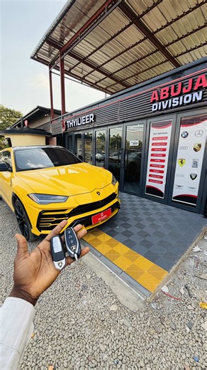 Upgrading a Lamborghini Urus Key: From One to Two