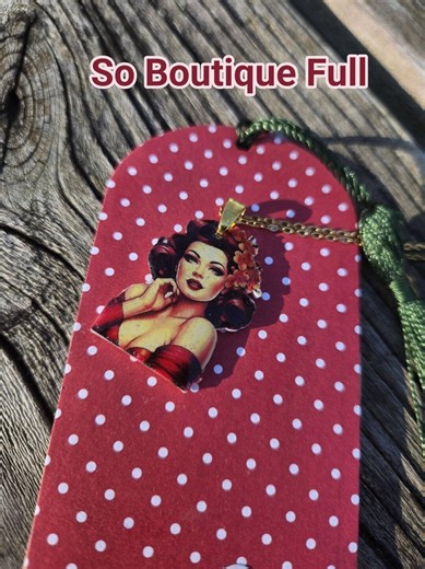 Pendant, Sexy Redhead Pin-up - Etsy
