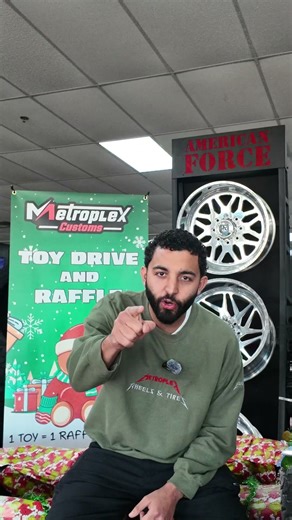 First Annual Metroplex Toy Drive December 20th! 🎁🎄 $5= 1 Ticket 🎟️ 1 Toy= 1 Ticket 🎟️