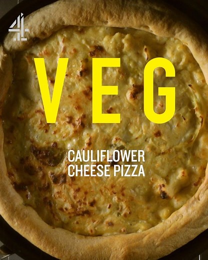 Cauliflower cheese pizza pie. Yes, you read that right! Watch the full recipe on Meat-Free Meals TONIGHT Channel 4 8pm. | Jamie Oliver