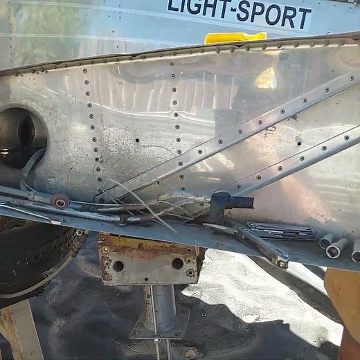 Zenith CH-601 maingear bungee change part 3