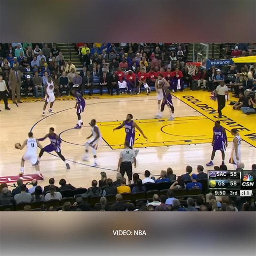 11 years ago today, Klay Thompson turned a quarter into history. The greatest 12 minutes of shooting the NBA has ever seen. 🏀 37 points 🏀 13/13 FG 🏀 9/9 3PT How is this even possible?