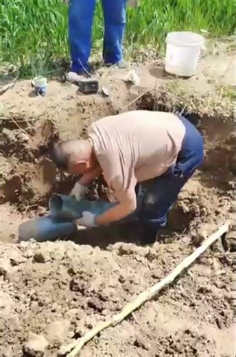 How to Bend HDPE Pipe Using Heat | Thermoplastic Pipe Routing (Field Method)