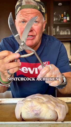 SPATCHCOCK A CHICKEN #recipe #food #cooking #easyrecipes #easyrecipe #cookingshow #foodie #cooking