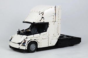LEGO MOC-131338 Tesla Semi with Autopilot and torque vectoring (Technic 2022)