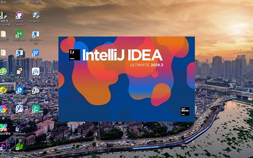 运用switch语句编写简单的计算器系统，实现简单的加减乘除运算