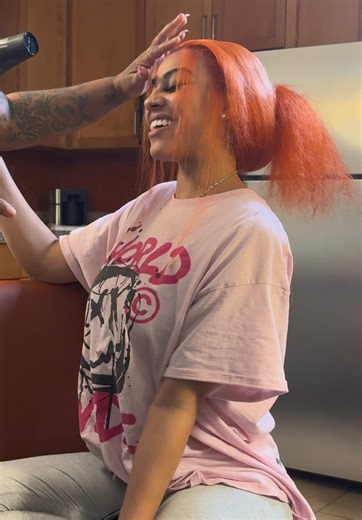 Coloring a Wig for BIG LEXX: A Creative Journey