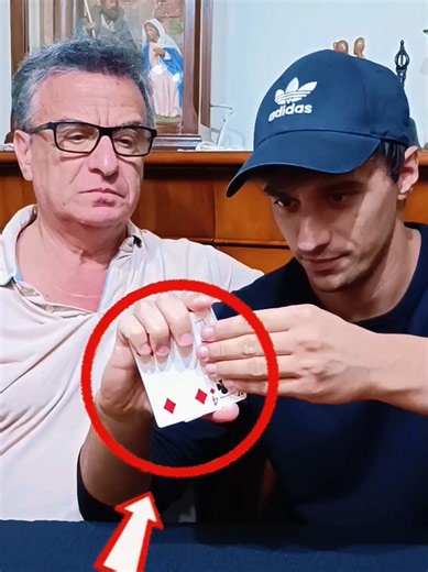 Magic ASMR 110 — Magic Show ASMR by Vincenzo Ricciardi