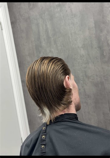 Slick Back Haircut Guide