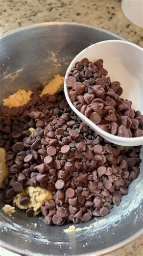 Brown Butter Chocolate Chip Cookies