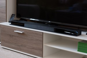Recenzie TCL TS9030 RayDanz: Skvele znejúce soundbar ako stvorený pre jabĺčkarov