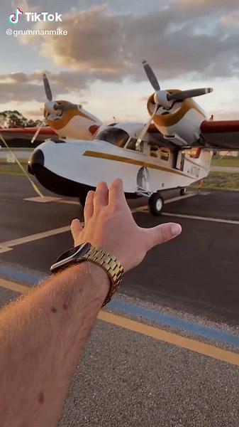 Essential Seaplane Maintenance: Drain Water from Amphibs